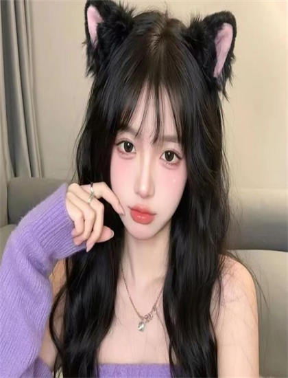 人物深度分析：《一颗红心》中的主角的成长历程与心路变化 展现表演艺术的魅力